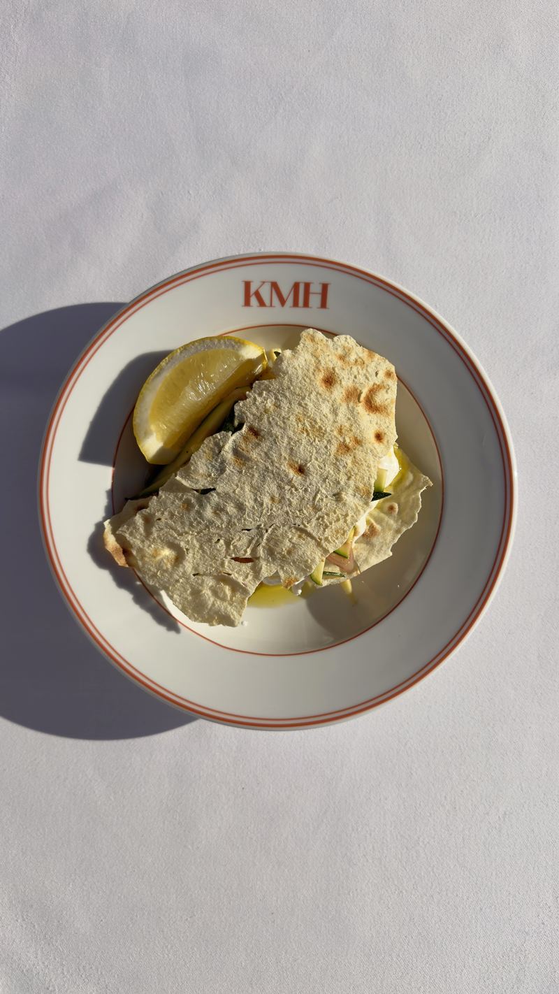 Fladenbrot und Dip