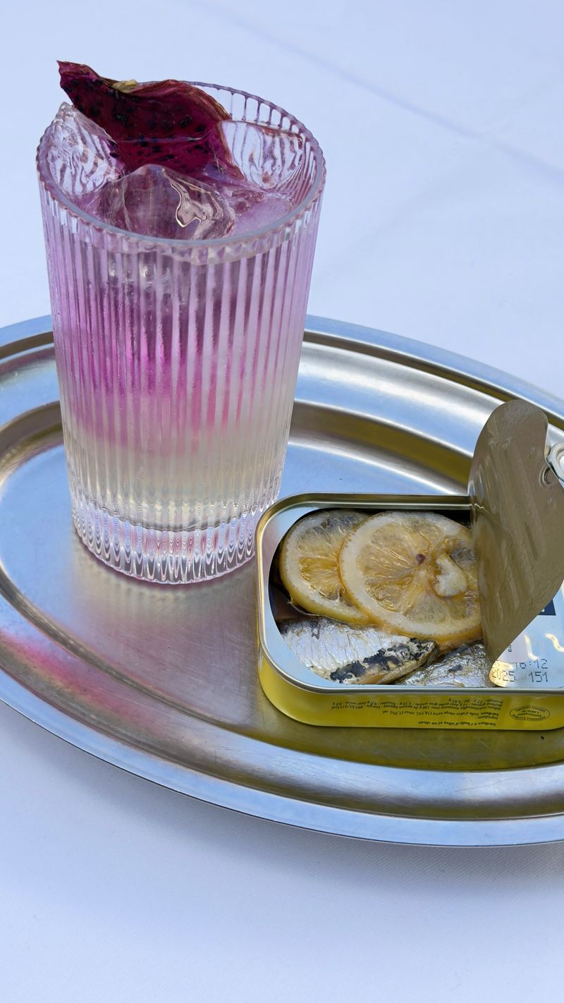 Longdrink auf Zinn